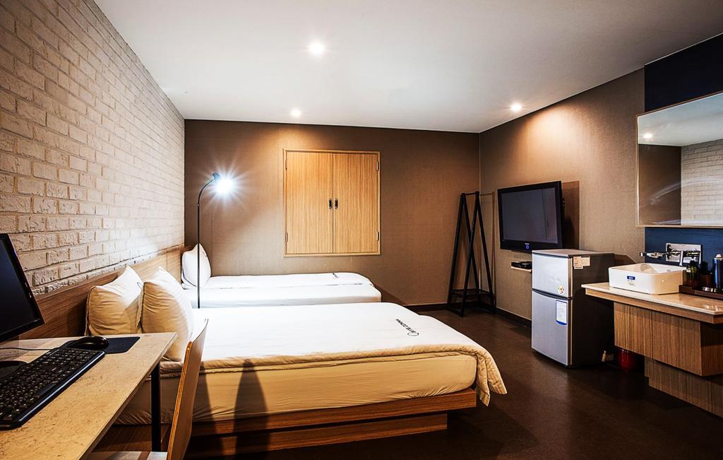 Comma Hotel Pusan Zewnętrze zdjęcie