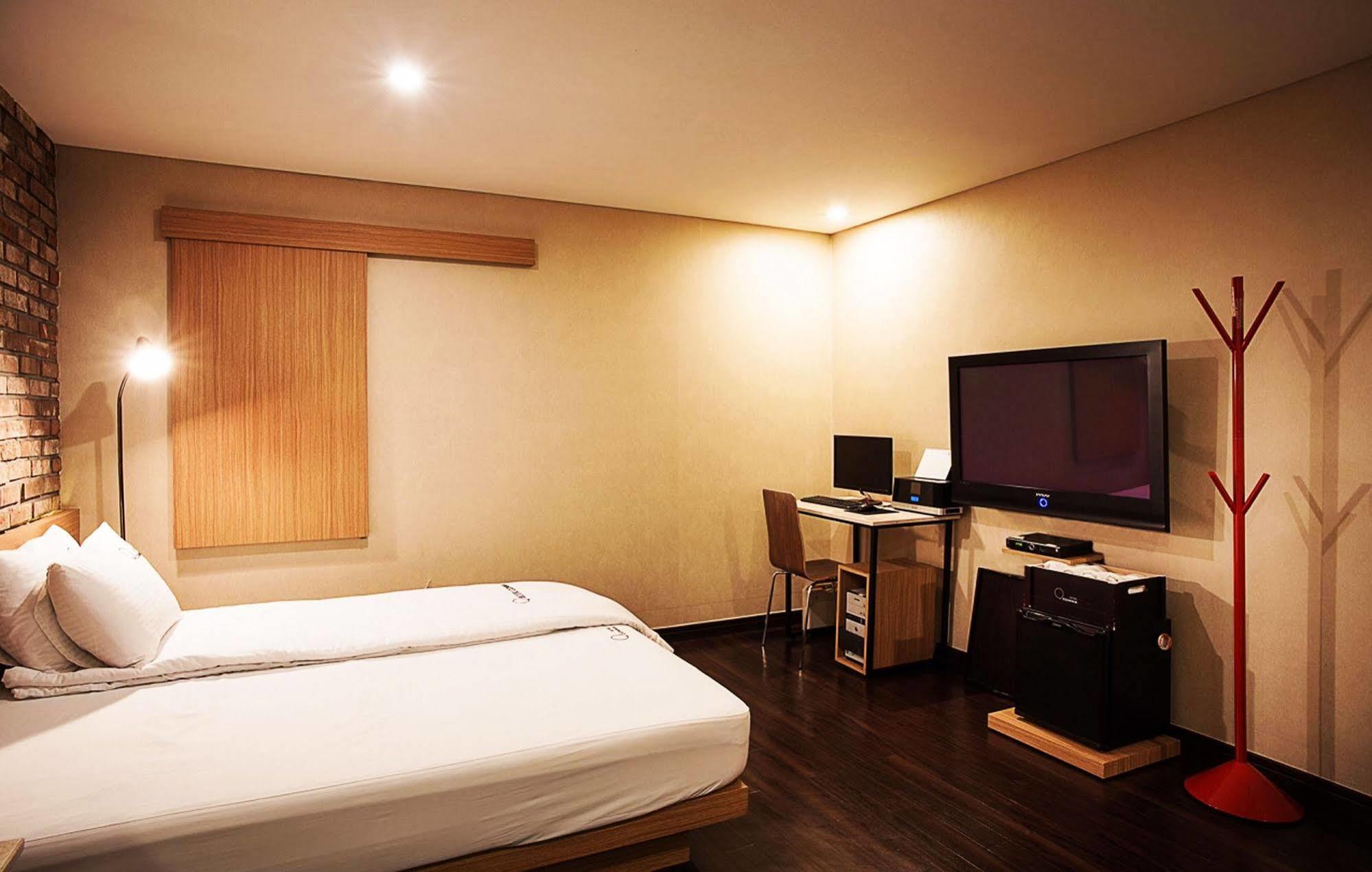 Comma Hotel Pusan Zewnętrze zdjęcie